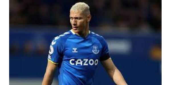 Man Utd enferme l'attaquant de génie Richarlison